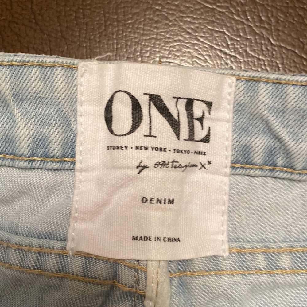 One Teaspoon Eagles Distressed Drop Crotch Cropped jeans size 27 - Picture 4 of 10